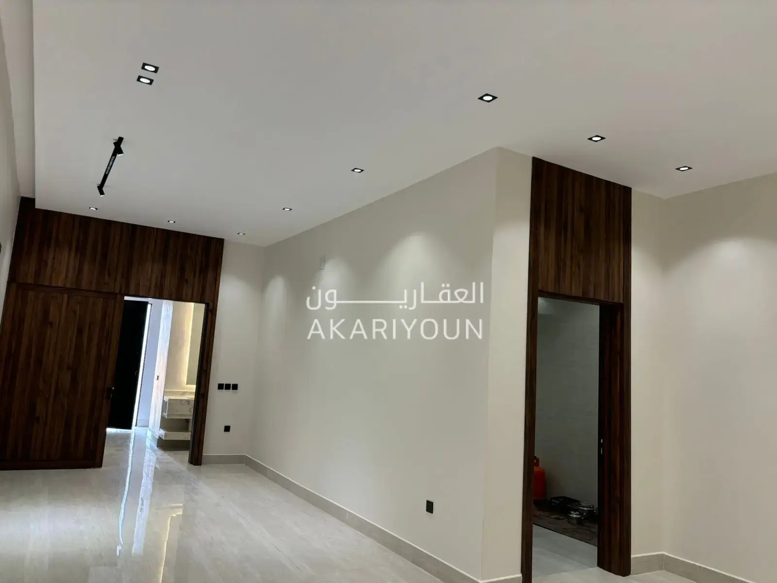 دور للبيع في حي الندوة