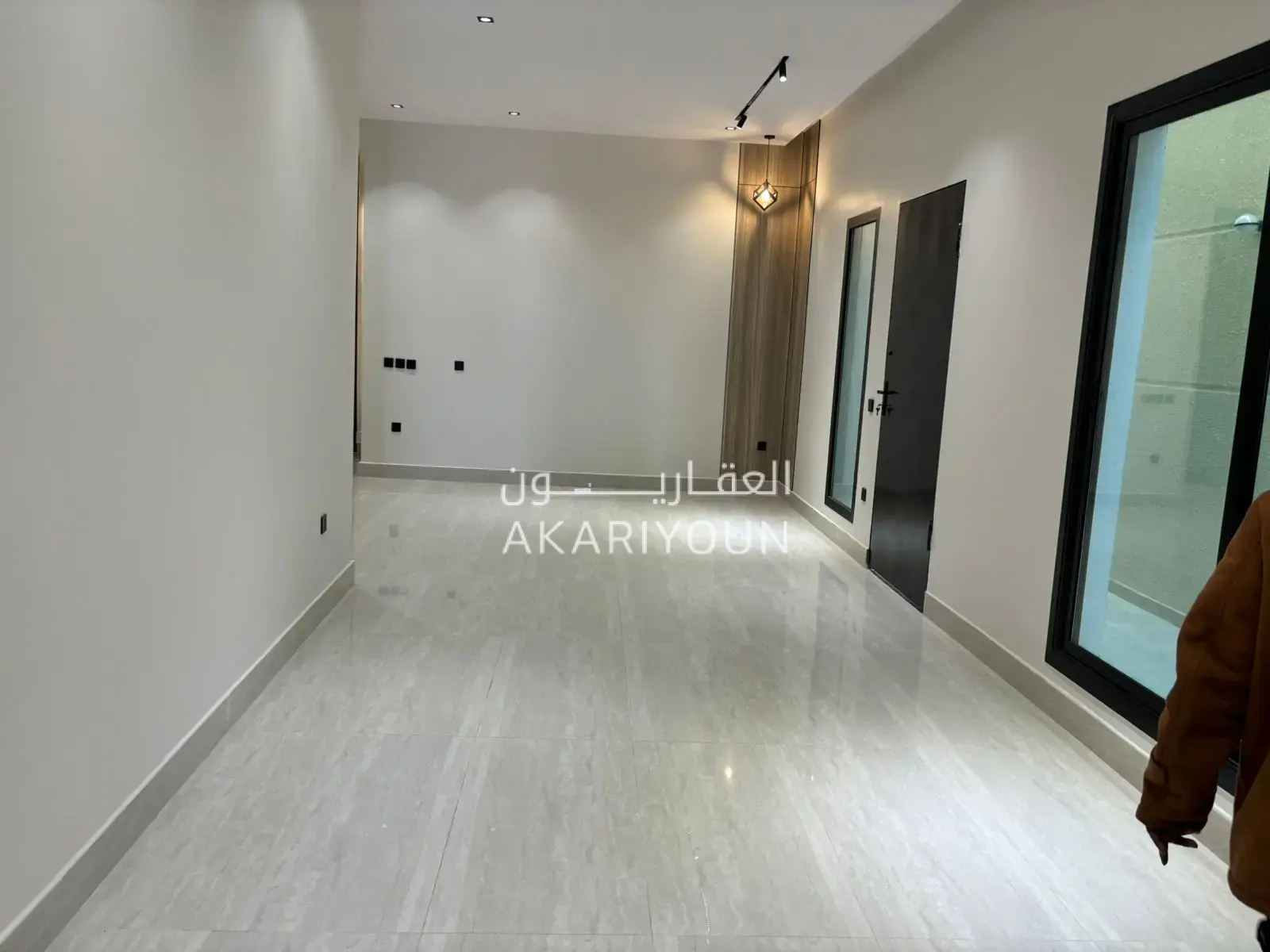 دور للبيع في حي الندوة