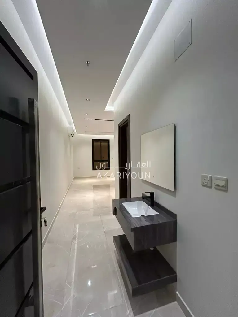 شقة للإيجار في حي العارض