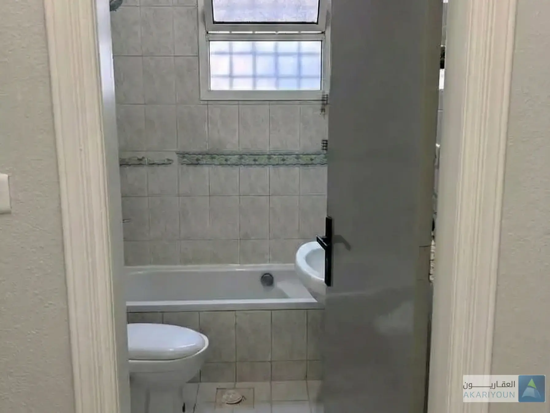 شقة للإيجار في حي التعاون